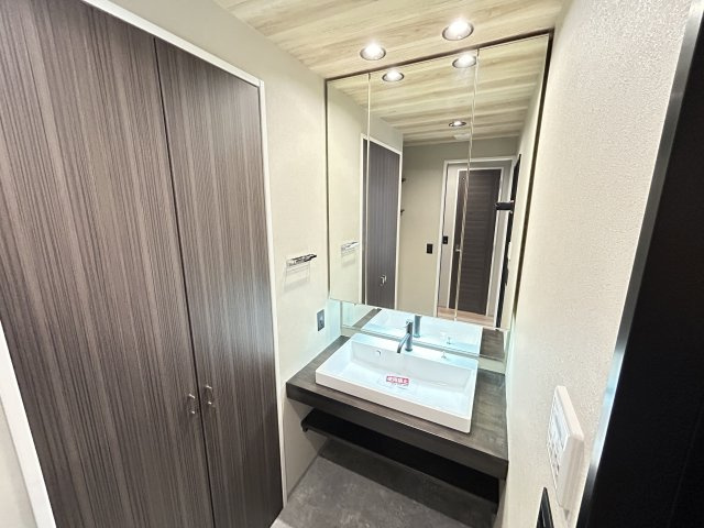 リベール明石相生町の独立洗面台