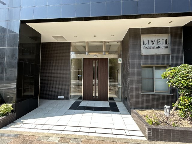 リベール明石相生町のエントランス