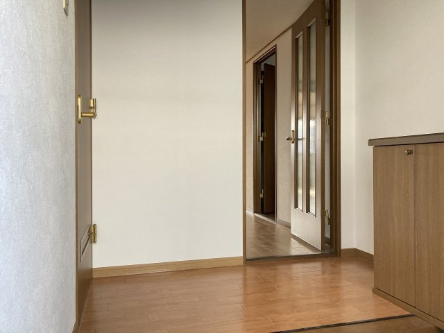 センチュリー21の玄関