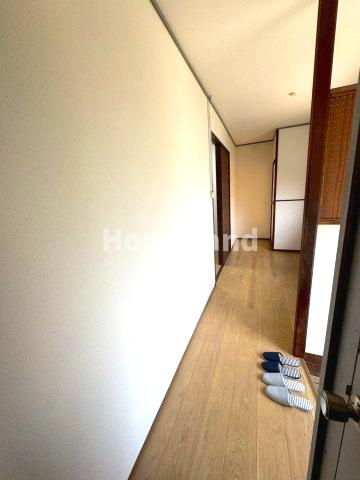 和歌浦アパートの玄関