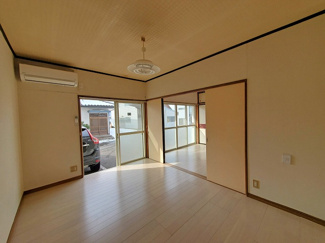 【洋室】 | 第一富澤ハイツ