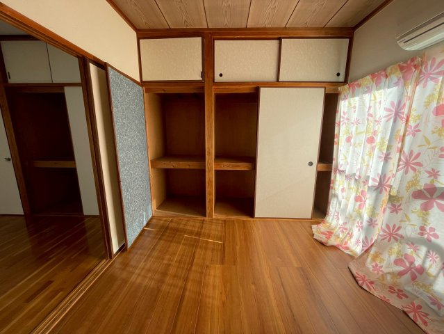 田中ハイツの収納