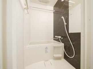 【浴室】 | S-RESIDENCE三国WEST | ゆったり過ごせるお風呂です