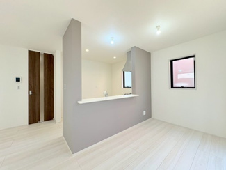 【キッチン】 | 川越市仙波町3丁目　新築分譲　「川越駅」車6分　敷地39坪　【第一小学区】