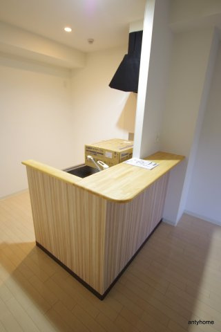 サンプレイス　仲介手数料無料のキッチン