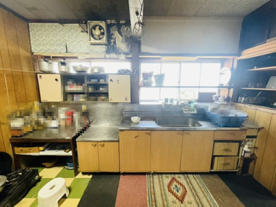 【キッチン】 | 【敷地面積300坪以上】猿島郡境町大字下砂井　中古戸建て