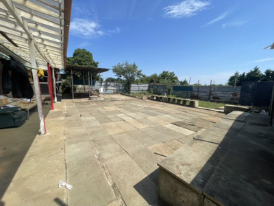 【庭】 | 【敷地面積300坪以上】猿島郡境町大字下砂井　中古戸建て