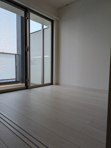 LIVE CASA県庁前の居間・リビング