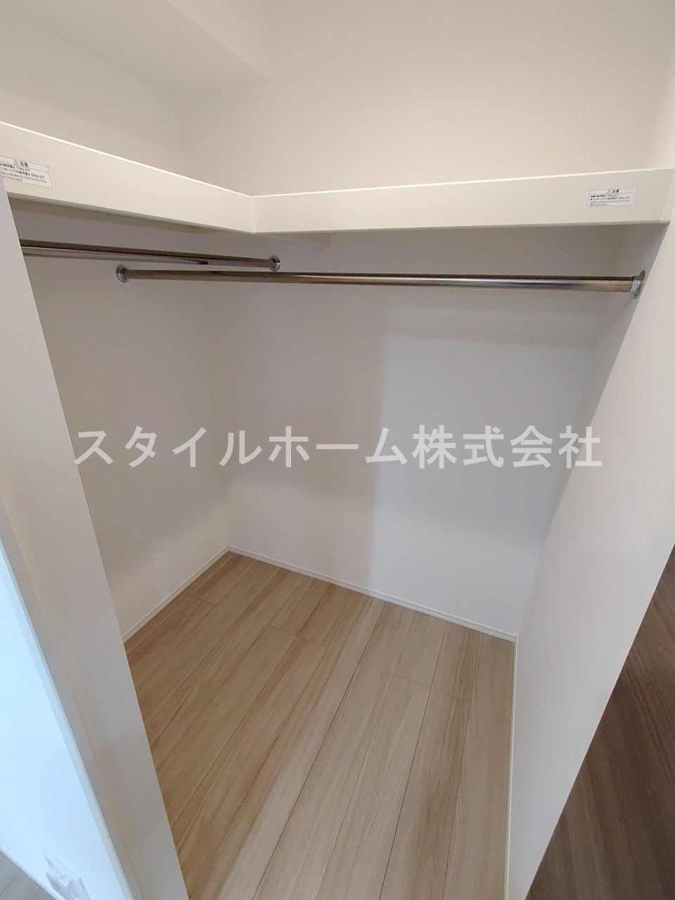 グランヴェール柱の収納
