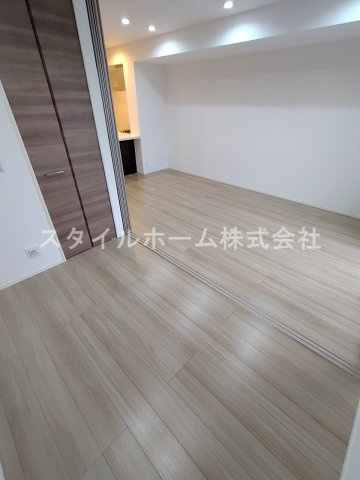 グランヴェール柱の居間・リビング