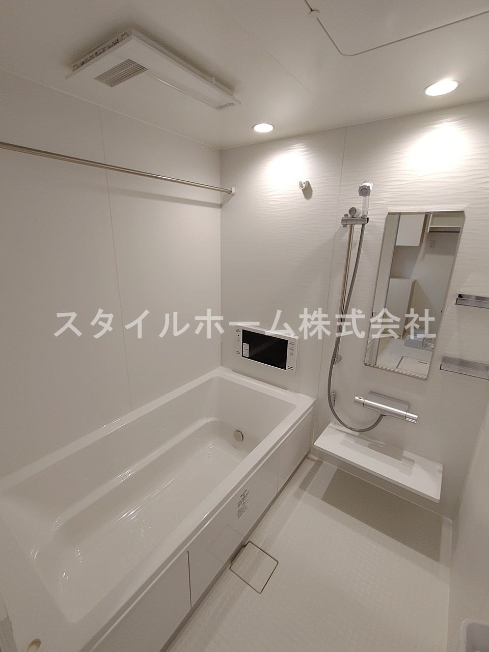 グランヴェール柱の浴室