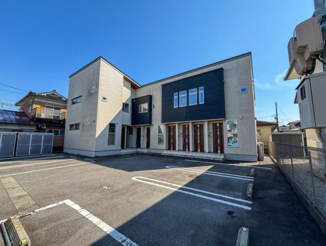 富山市藤木　一棟売アパートの外観