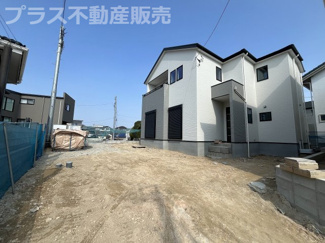 【外観】 | 現地写真。プラス不動産販売なら、現場の全ての棟をまとめてご見学頂けます。