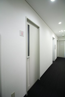 【トイレ】 | 港都ビル | 共同トイレ