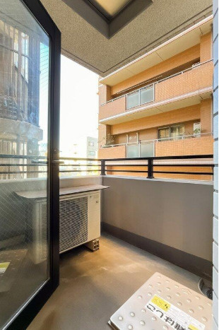 リビオ人形町日本橋浜町グリーンテラスのバルコニー