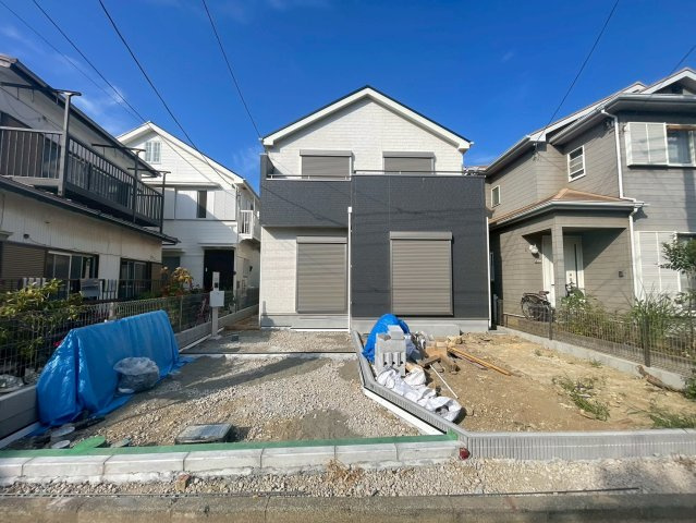 横浜市泉区中田南5丁目 新築戸建て【仲介手数料無料】カースペース2台