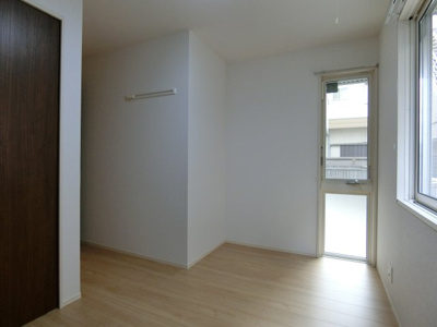 【洋室】 | ヴィア・ラッテア