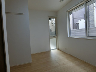 【洋室】 | ヴィア・ラッテア