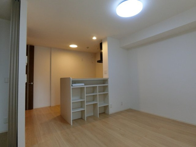 【洋室】 | ヴィア・ラッテア