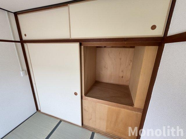 鶴山台21号棟の収納