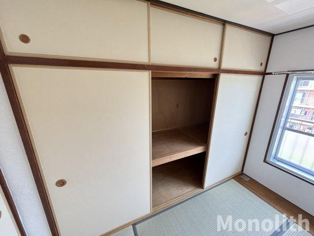 鶴山台21号棟の収納
