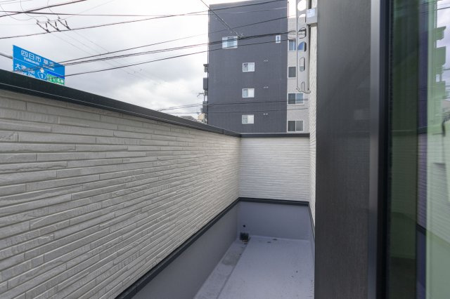 大津市梅林2丁目　新築戸建のバルコニー