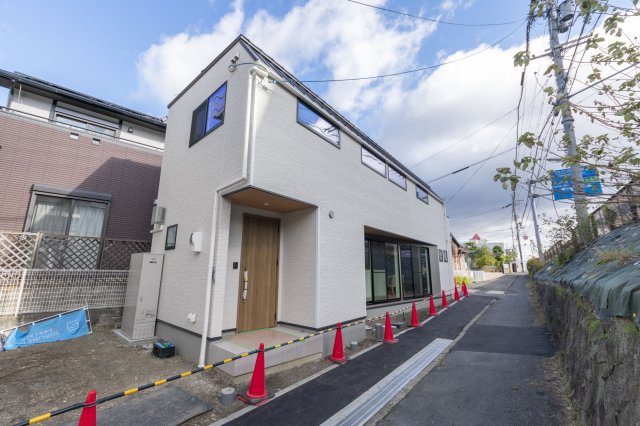 大津市梅林2丁目　新築戸建