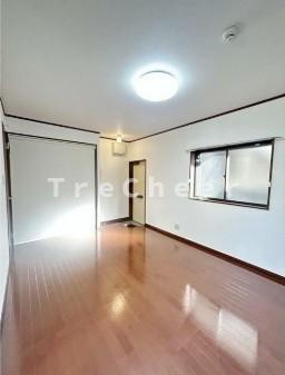 【寝室】 | ロイヤルクロス