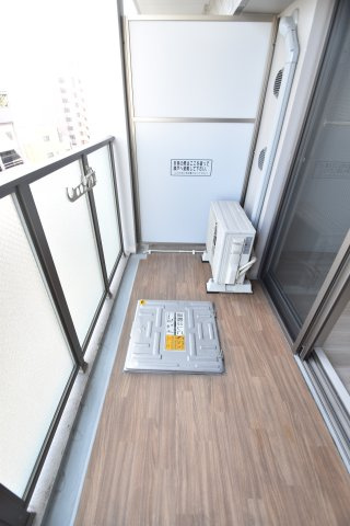 大阪市都島区東野田町１丁目の賃貸マンションのバルコニー