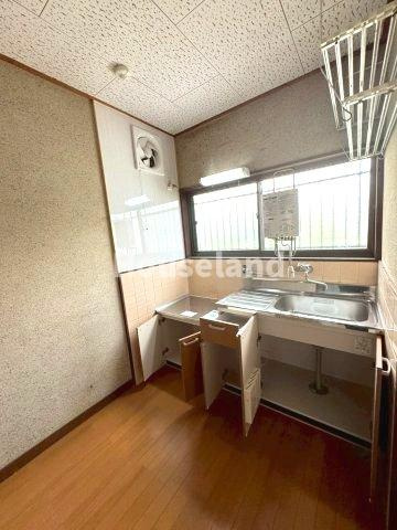 和歌山市中島戸建のキッチン