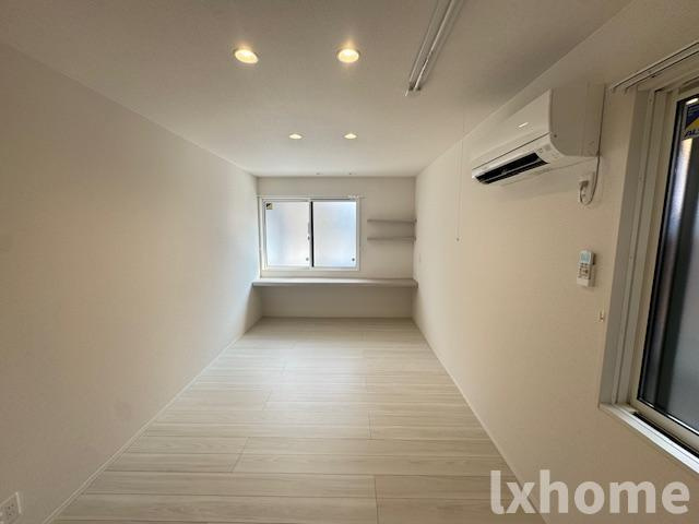 クラシスト千里丘上の洋室|広々とした洋室です