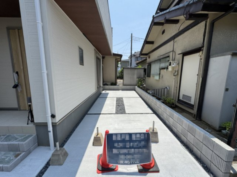 三郷市戸ケ崎３丁目新築戸建【戸ヶ崎小学校：5分】の駐車場|駐車スペース完備