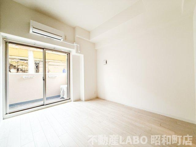 エグゼ大阪CITYアインツの洋室