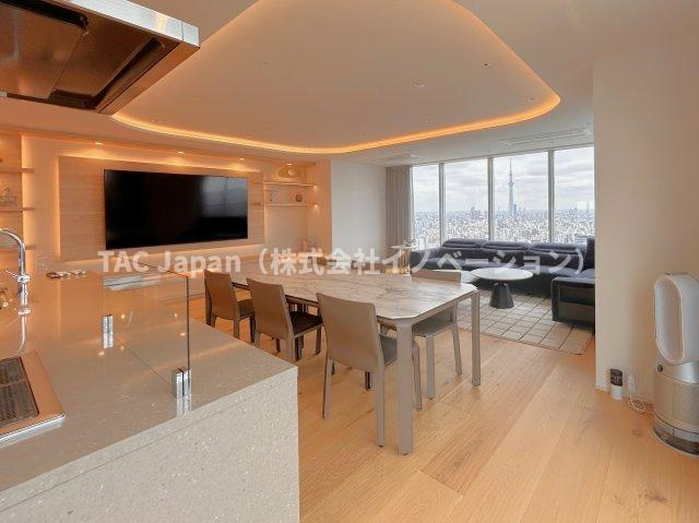 東京タイムズタワーの居間・リビング