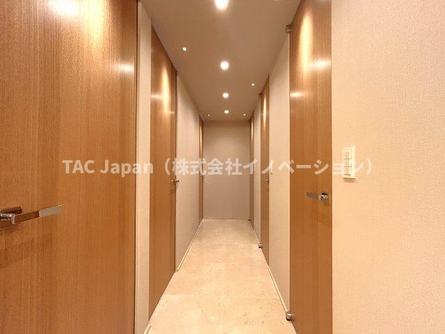 東京タイムズタワーの内装