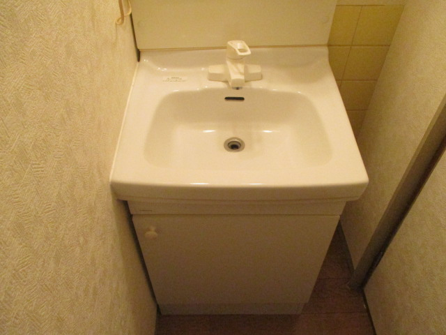 【洗面所】 | シャトーシラキ