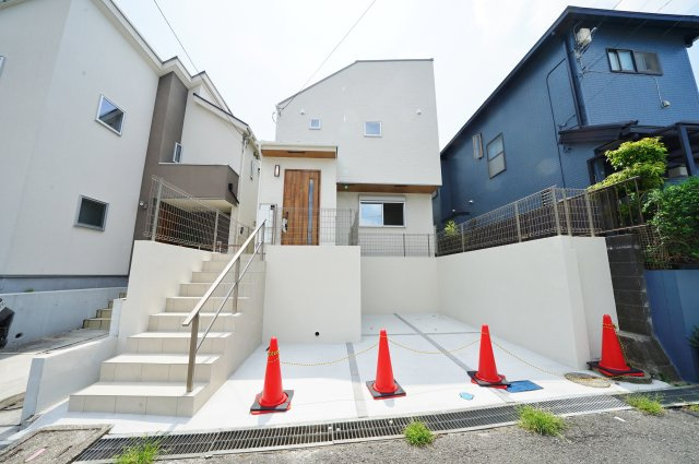 【横浜市保土ケ谷区上菅田町418-124新築戸建て】★仲介手数料無料★（上菅田笹の丘小学校・上菅田中学校）の外観
