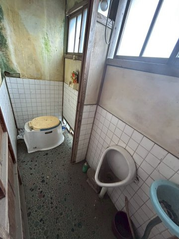 石岡市高浜　中古戸建の洗面所