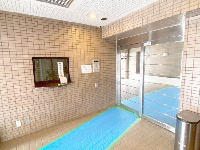 三愛シティライフ箱崎12のエントランス|エントランスです！オートロック付きのマンションです！