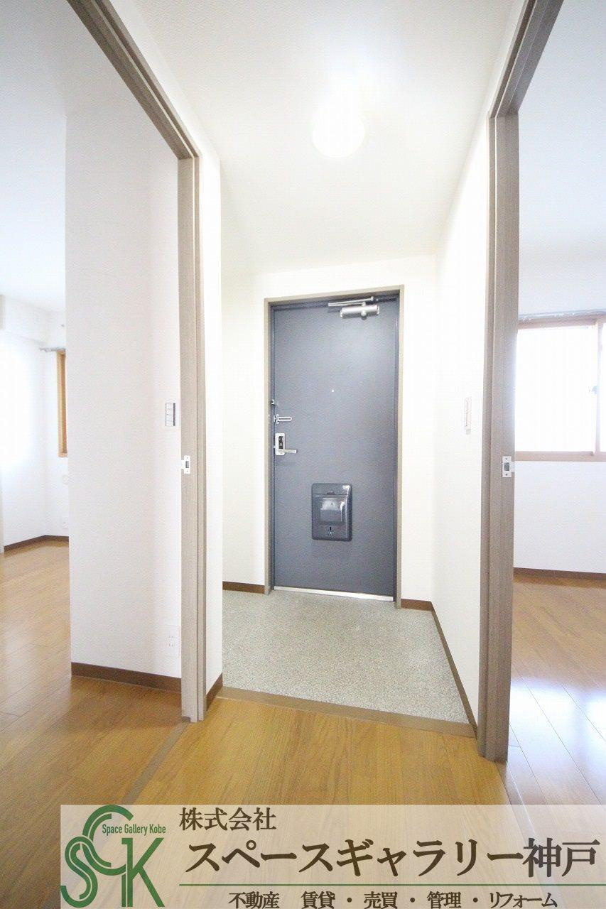 井吹東シティコートの玄関|※お部屋により仕様が異なる場合があります※
