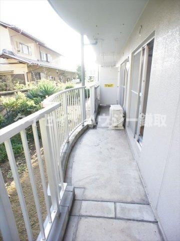 ルミエール若葉のバルコニー