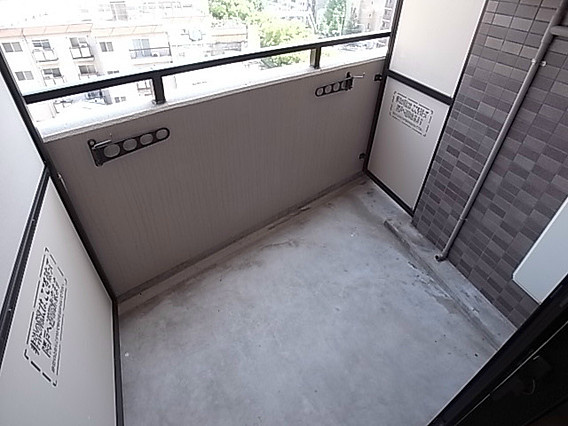 エステムコート神戸県庁前のバルコニー