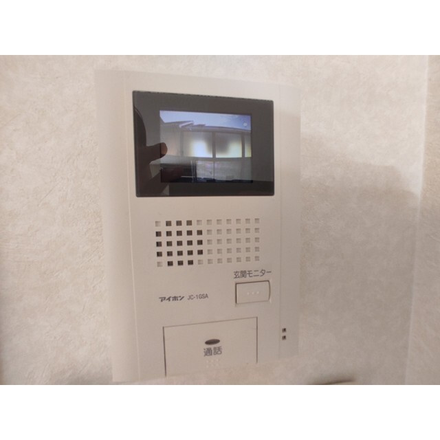 アンプルール　クラージュ　ウエストヒルズのセキュリティ