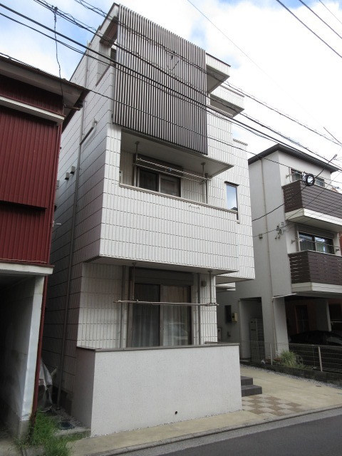 イリゼのロビー|耐震耐火性に優れた旭化成へーベルメゾン