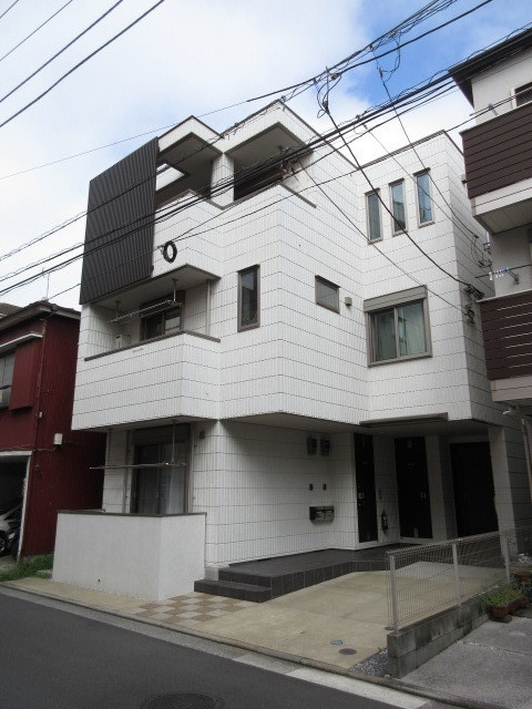 イリゼのエントランス|耐震耐火性に優れた旭化成へーベルメゾン