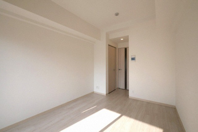 【居間・リビング】 | フォーリアライズ城東ネオス | ゆったりとした居間です