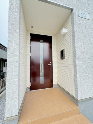 【エントランス】 | リーブルファイン新座大和田　２号棟