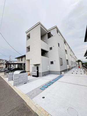 【エントランス】 | リーブルファイン新座大和田　２号棟