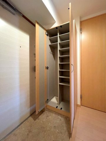 【収納】 | クレインケープⅡ | 別号室の写真になります。現況優先。
