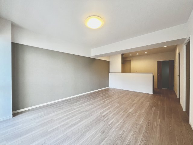 シーアイマンション第2甲陽園の居間・リビング